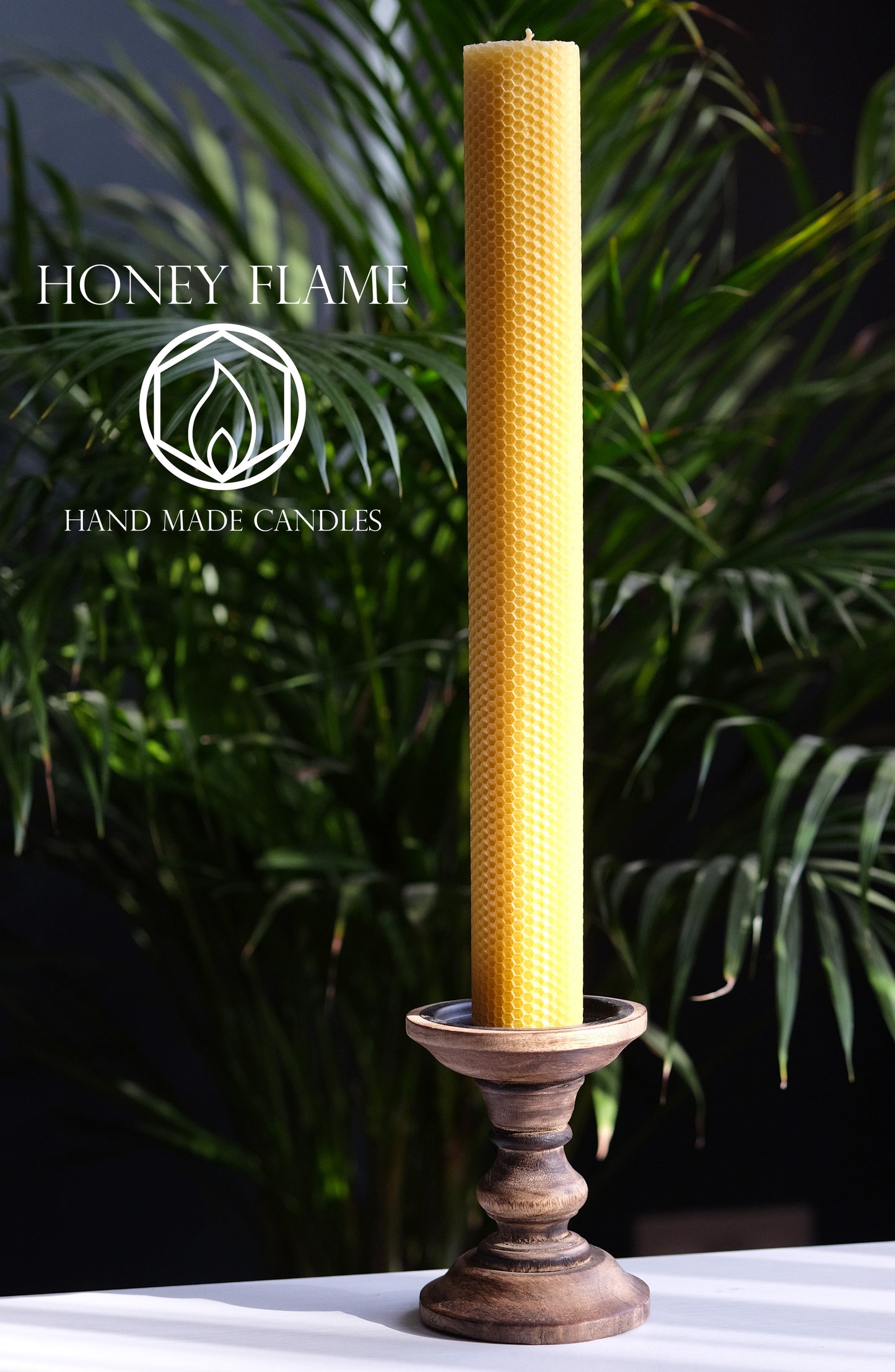 ONE Tall, Large and Thick 100% PURE BEESWAX PILLAR Candle ~ 20cm x 5cm ~ Eco-Friendly!